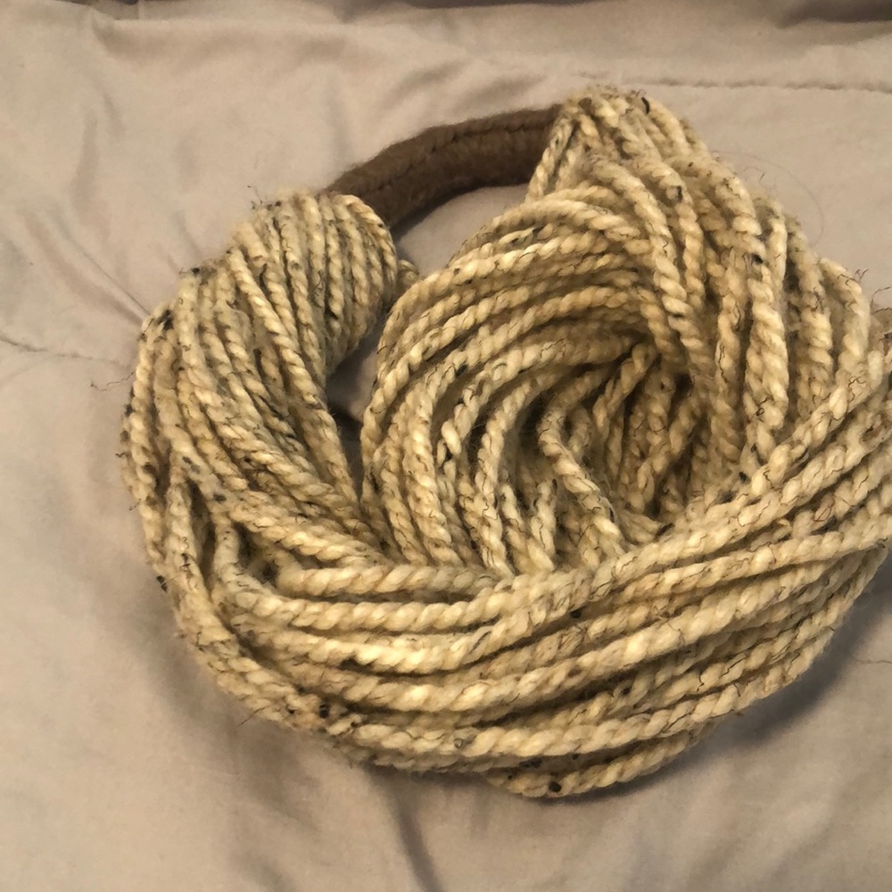 Scarf - Picture 2 of 3